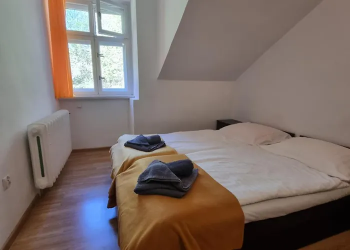 Zameczek Guest house 3*
