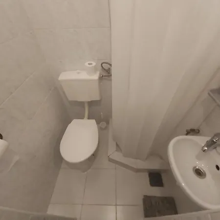 게스트하우스 Zameczek 3*