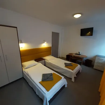 Zameczek 게스트하우스 3*