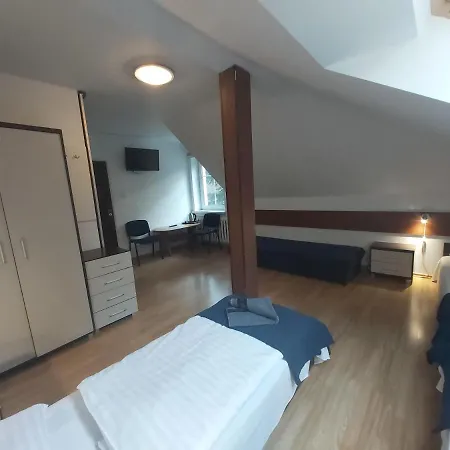 Zameczek 스클라르스카포렘바